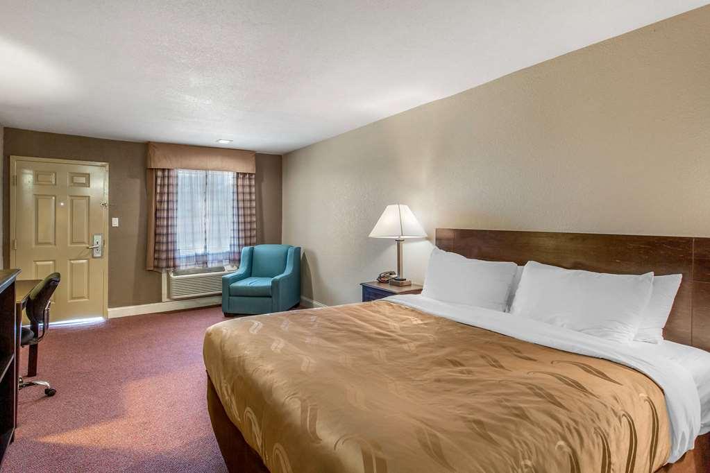 Quality Inn & Suites Port Arthur - Nederland Chambre photo
