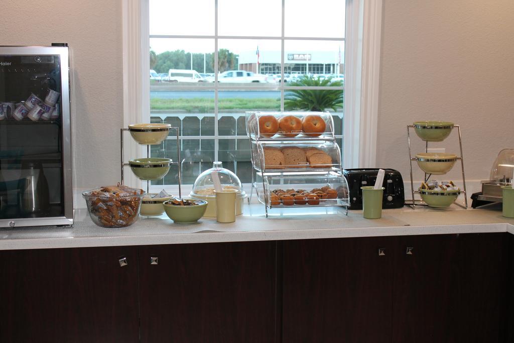 Quality Inn & Suites Port Arthur - Nederland Extérieur photo