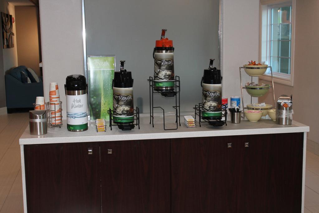 Quality Inn & Suites Port Arthur - Nederland Extérieur photo