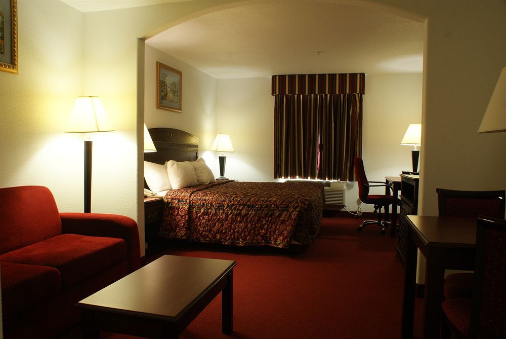 Quality Inn & Suites Port Arthur - Nederland Extérieur photo