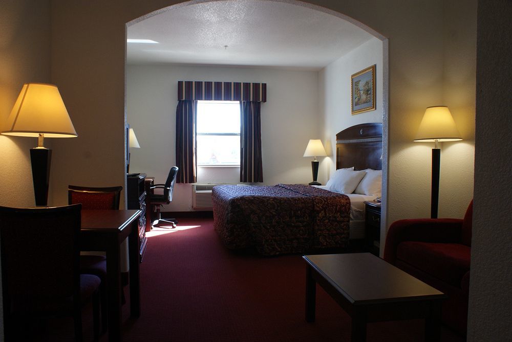 Quality Inn & Suites Port Arthur - Nederland Extérieur photo
