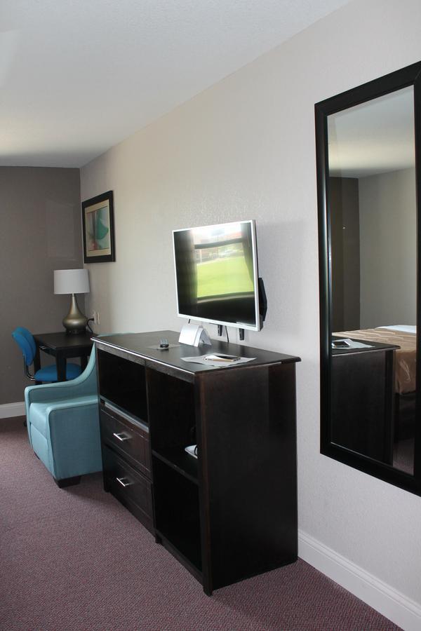 Quality Inn & Suites Port Arthur - Nederland Extérieur photo